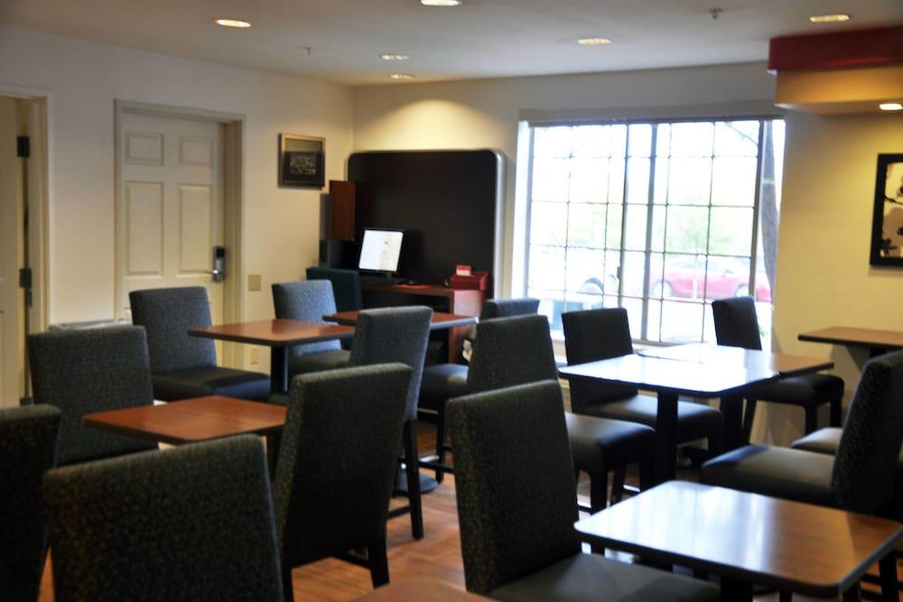 Towneplace Suites By Marriott Albuquerque Airport Exteriör bild