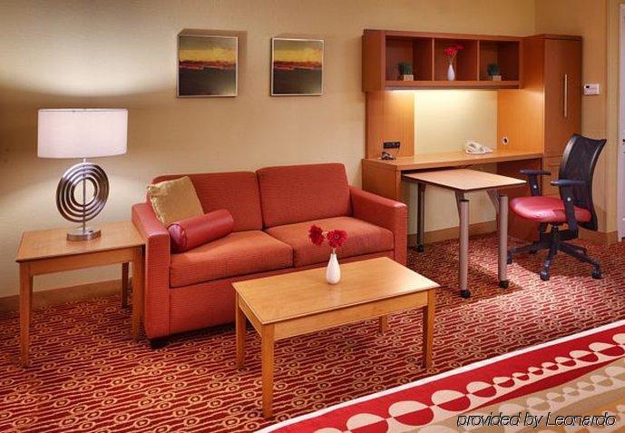 Towneplace Suites By Marriott Albuquerque Airport Exteriör bild