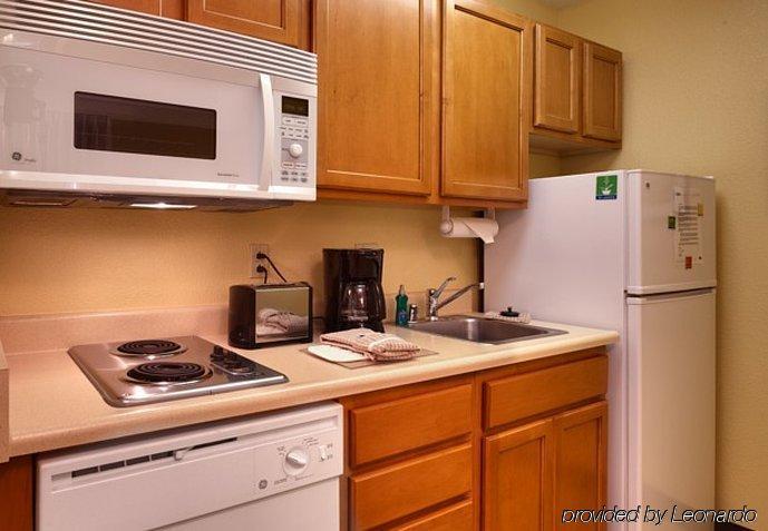 Towneplace Suites By Marriott Albuquerque Airport Exteriör bild