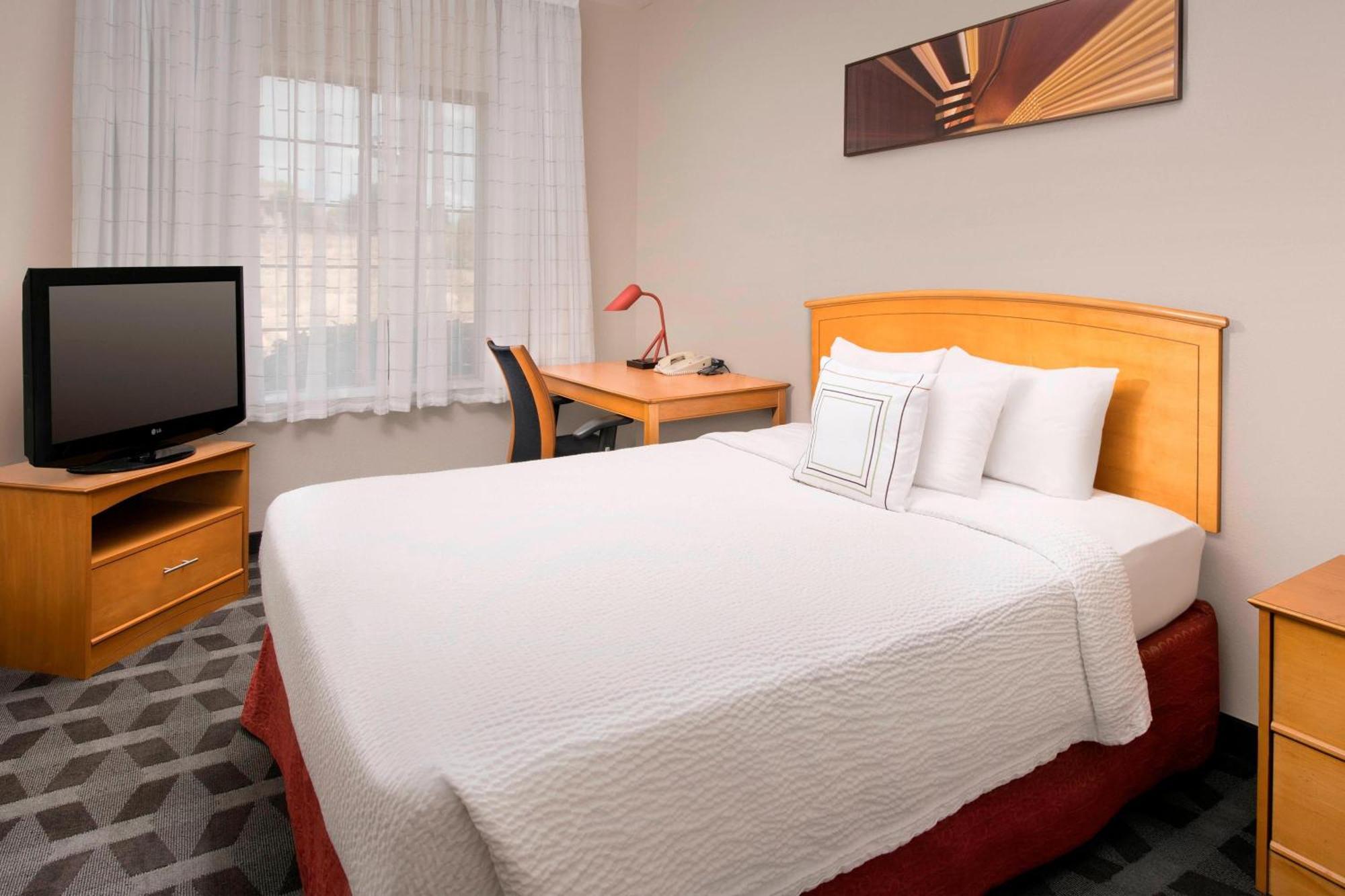 Towneplace Suites By Marriott Albuquerque Airport Exteriör bild