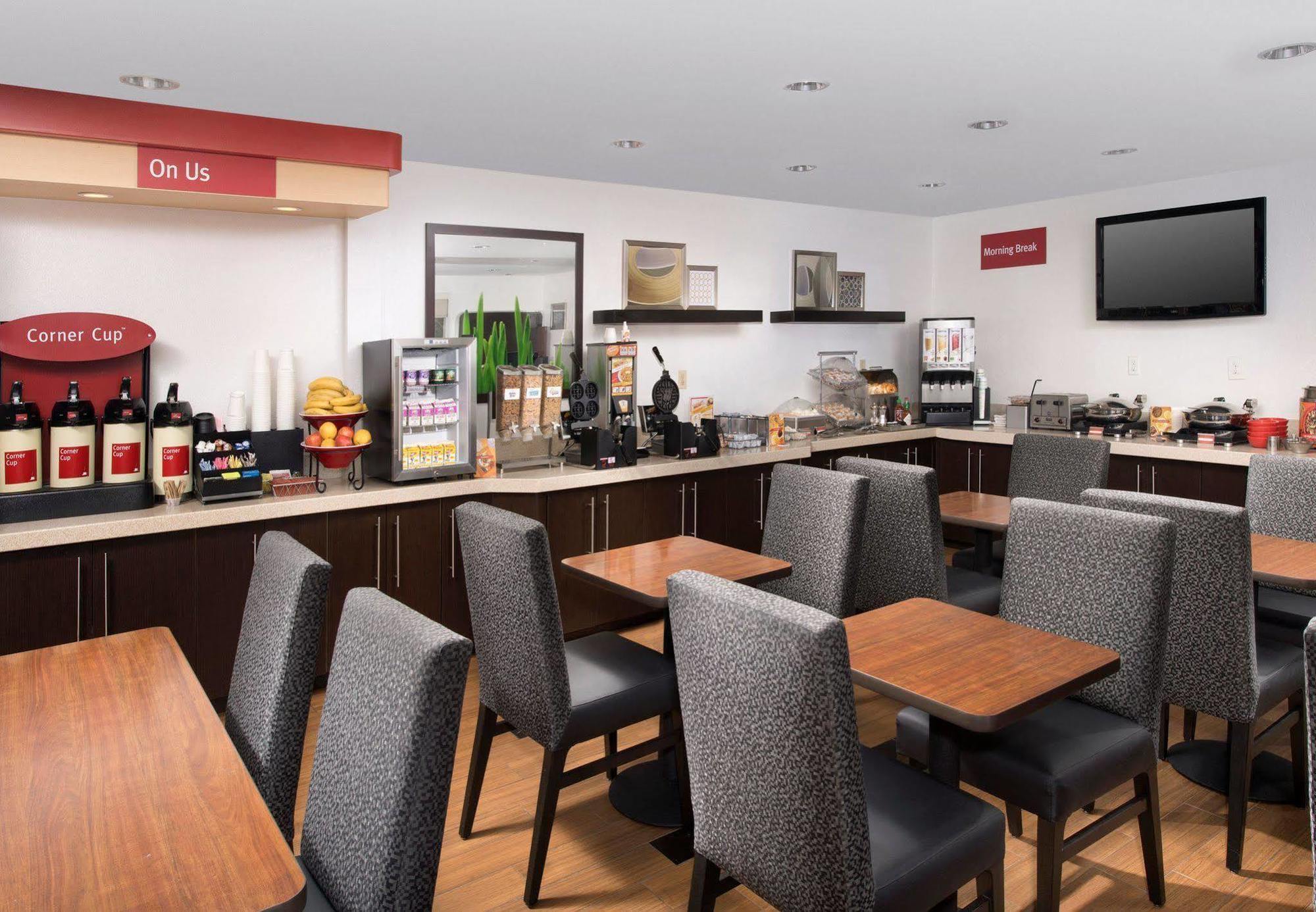 Towneplace Suites By Marriott Albuquerque Airport Exteriör bild